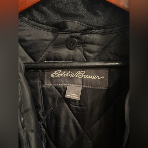 Eddie Bauer Women's Girl on the Go Insulated Waterproof Trench Coat
Black Large - Picture 11 of 16
